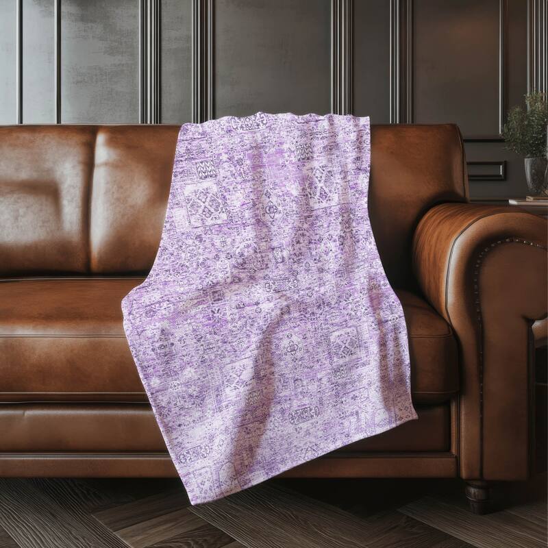 Premium Machine Washable Traditional Moroccan Sherpa Throw Blanket - Lilac - 4'2" x 5'10"