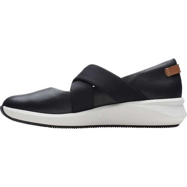 clarks un rio cross sneaker