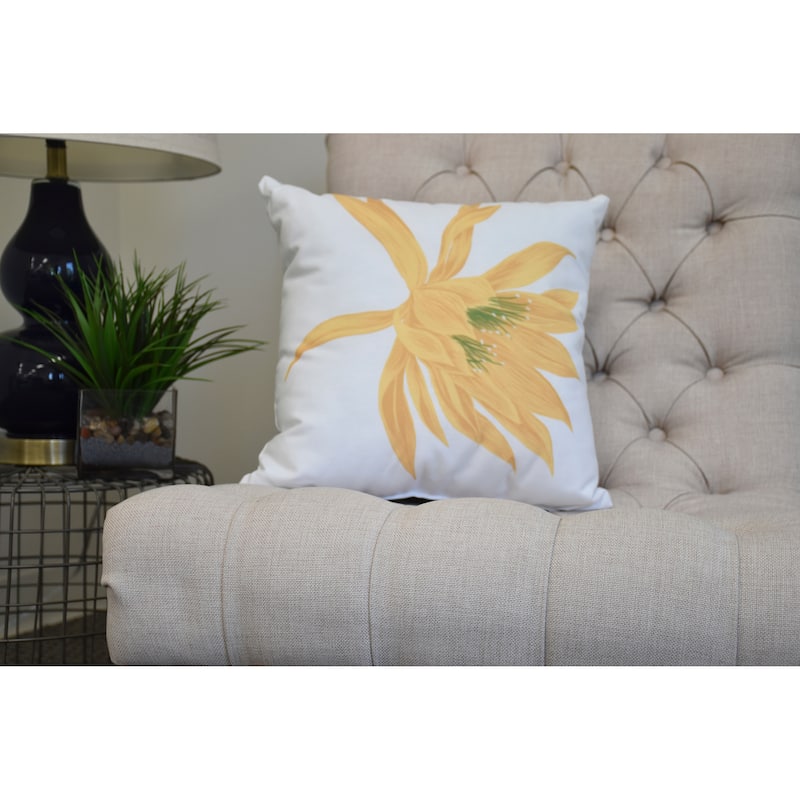 20 x 20 Inch Hojaver Floral Print Pillow