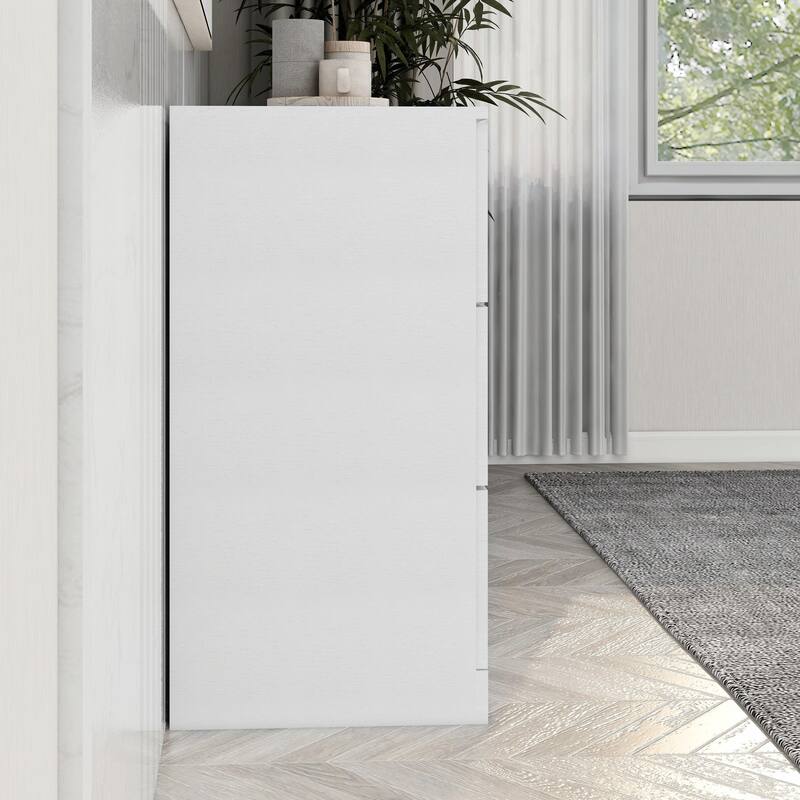 Modern 6-Drawer Dresser for Bedroom - Ample Storage, Wide Chest of Drawers, Sturdy & Safe