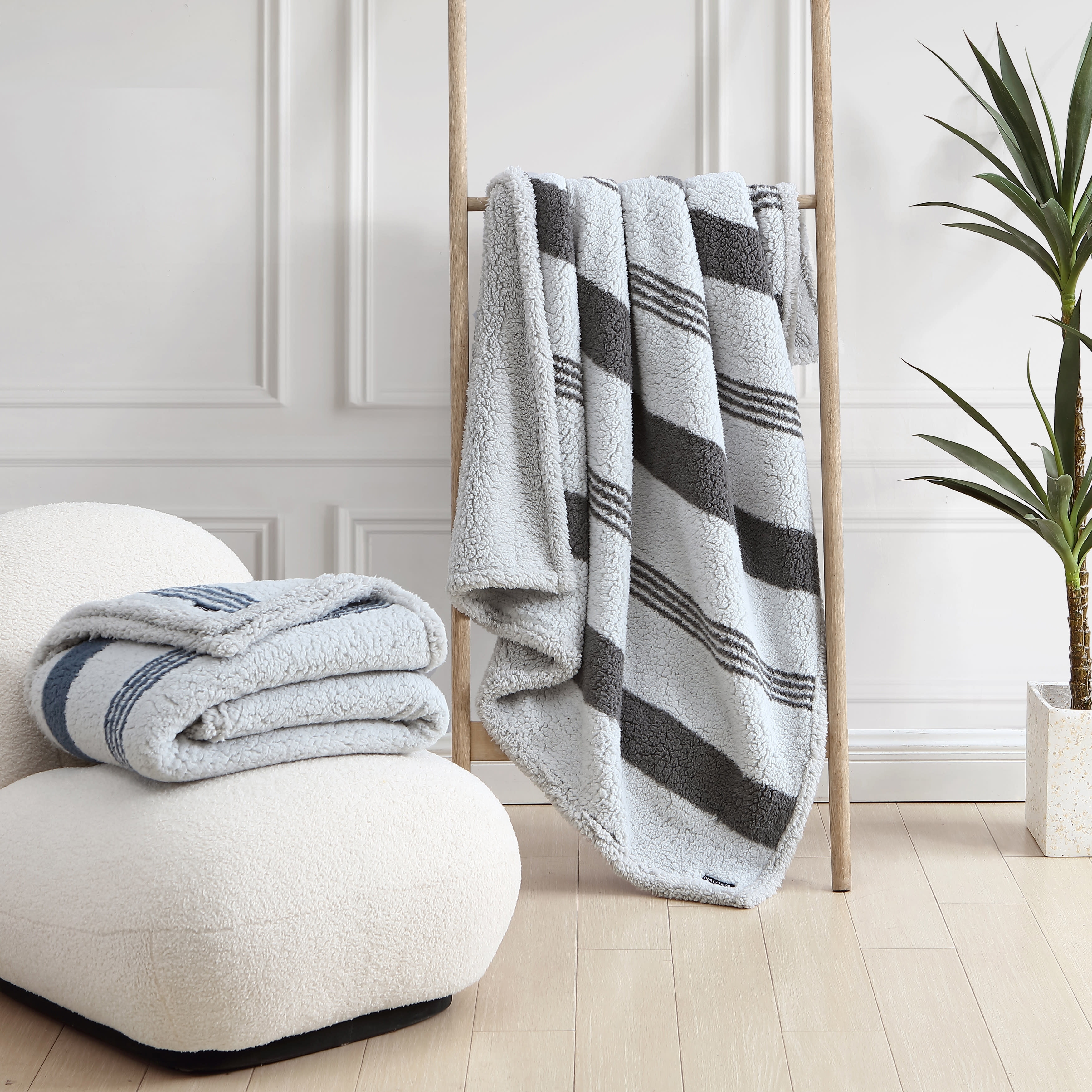Nautica hotsell sherpa blanket