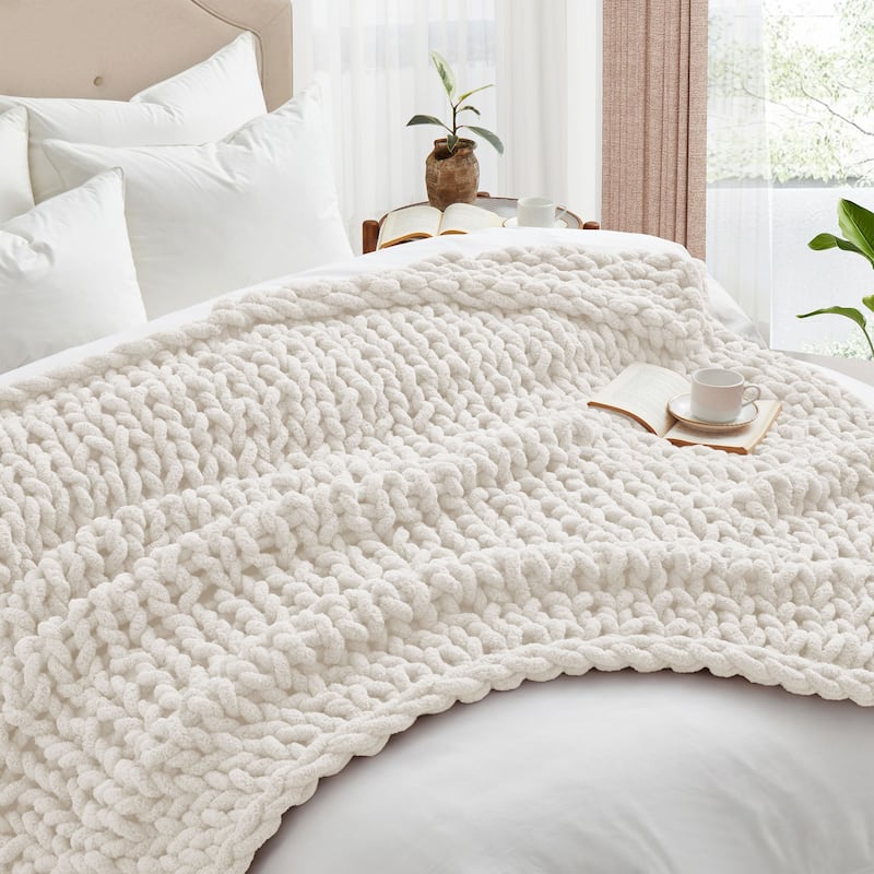 Handmade Chunky Knit Chenille Yarn Throw Blanket 50"x60"