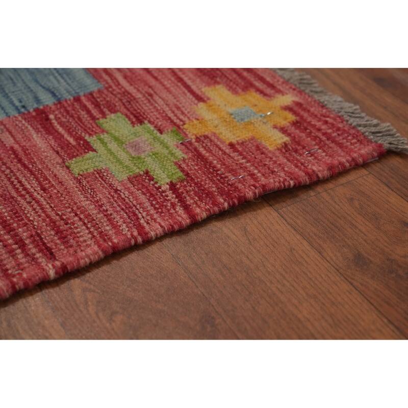 Hand Woven Southwestern Wool Multi-Colored Geometric Area Rug - 9' 9'' X 7' 10''