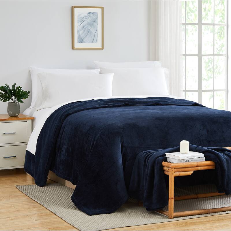 Southshore Fine Linens Premium Fleece Blanket