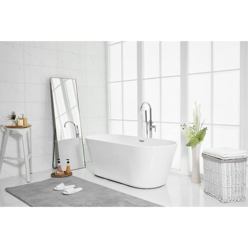 Odell Soaking Bathtub in Glossy White