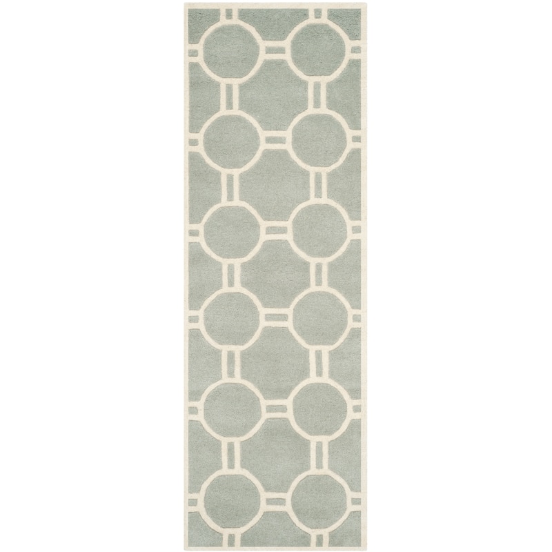 SAFAVIEH Handmade Chatham Amanda Modern Moroccan Wool Rug - 2'3" x 11' Runner - Grey/Ivory