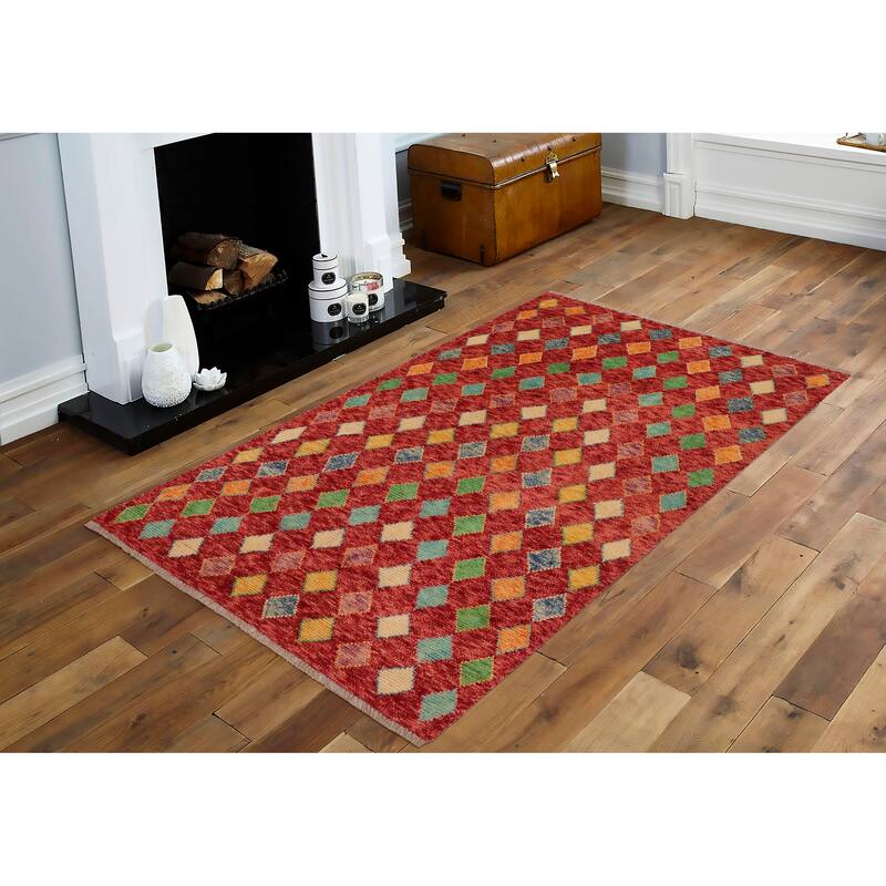 Shabby Chic Balochi Pruitt Red/Blue Hand Knotted Wool Rug - 3'3'' x 5'0''