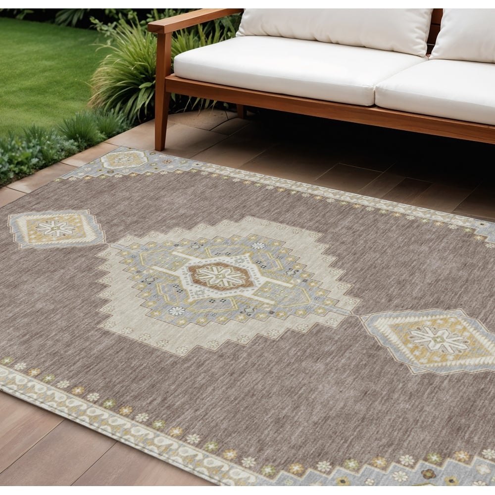 HomeRoots Oriental Traditional Rectangle Outdoor Rug