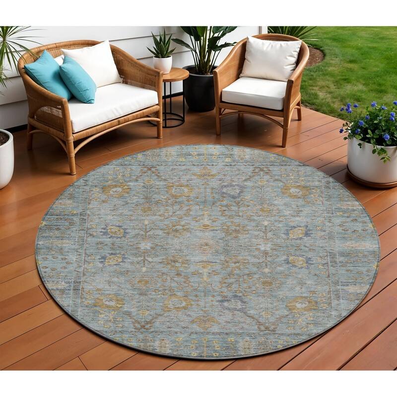 HomeRoots Oriental Traditional Rectangle Outdoor Rug - 8' Round