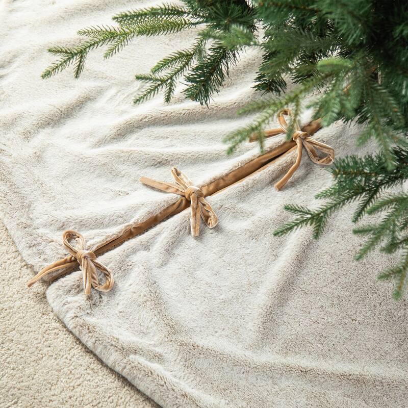 Glitzhome 48"D or 60"D Soft Fake Rabbit Fur Christmas Tree Skirt - 60" D - Oversized Milk Coffee Brown-Faux Rabbit Fur