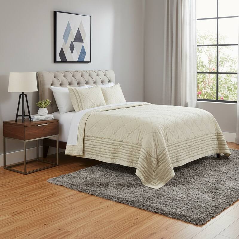 Ivory Geometric King Kantha Stitch Quilt With Shams - Ivory - King