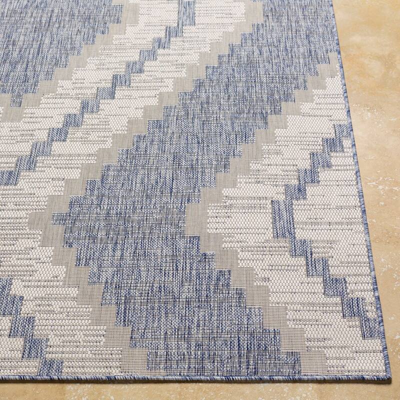 Livabliss Tuareg Rustic Indoor/Outdoor Area Rug