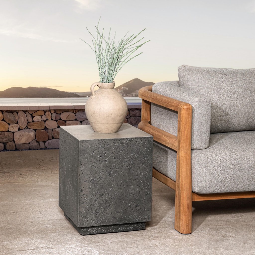 Marwin Outdoor End Table - 16Wx16Dx20H