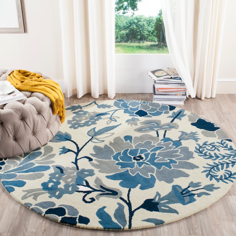 Martha Stewart by SAFAVIEH Marianela Wool Area Rug - 6' Round - Azurite