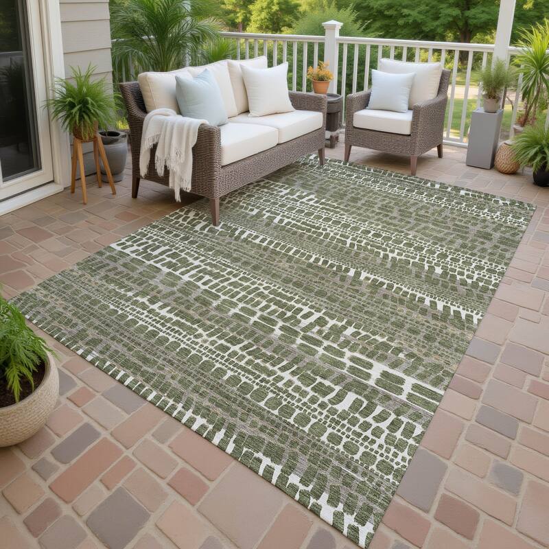 Machine Washable Indoor/ Outdoor Modern Winfield Chantille Rug - Olive - 8' x 10'