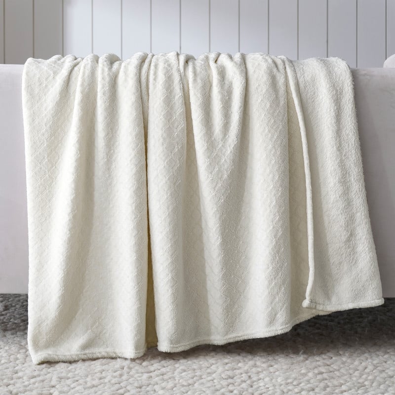 Superior Alaska Quilted Diamond Plush Fleece Blanket For Couch or Bed