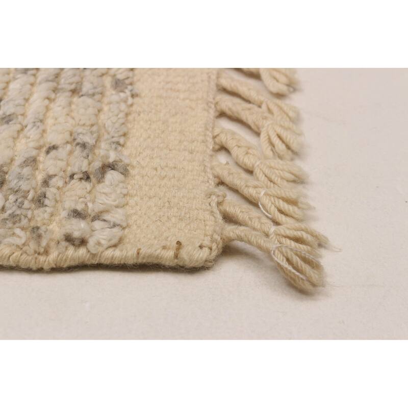 Tangier Cream Rug 5'2" x 8'4" - 5'2 x 8'4