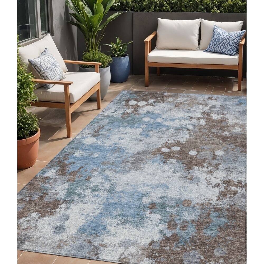 HomeRoots Abstract Transitional Rectangle Outdoor Rug