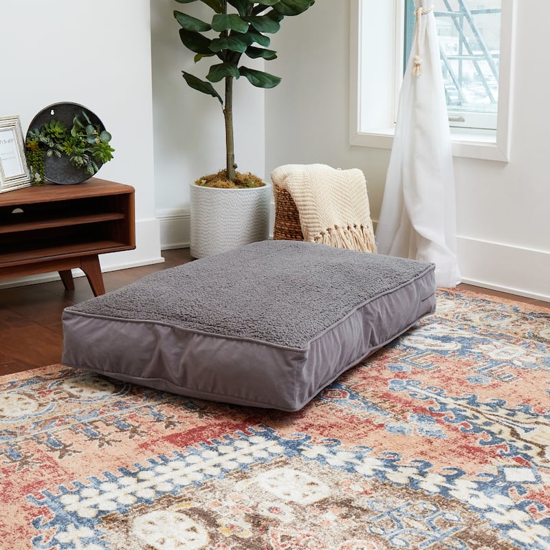 Happy Hounds Buster Deluxe Gray Sherpa Dog Bed