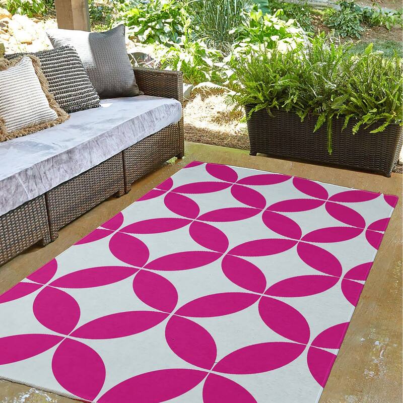 Eye Opener Spring Chenille Indoor/Outdoor Rug