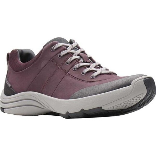 Clarks wave andes navy on sale