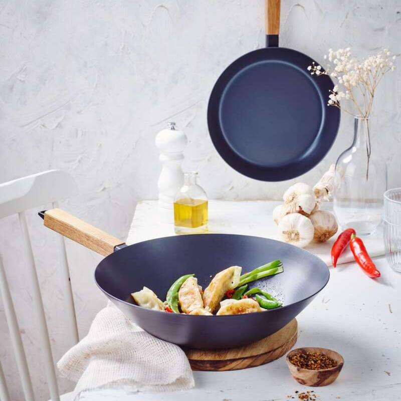 Alva Forest Carbon Steel Pan Pre-Seasoned with Natural Mineral Oil