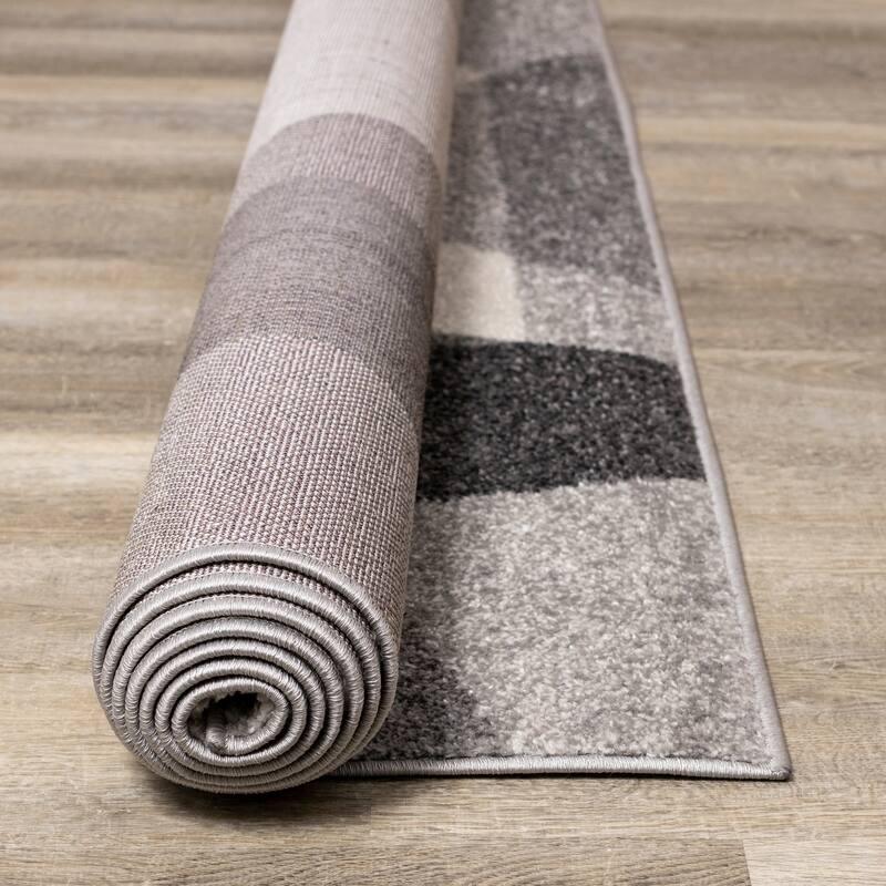 Flynn Collection - Grey/White Geometric Shapes Rug