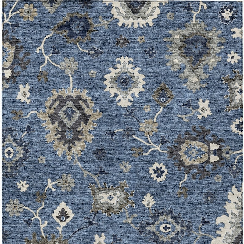 HomeRoots Floral Traditional Rectangle Outdoor Rug