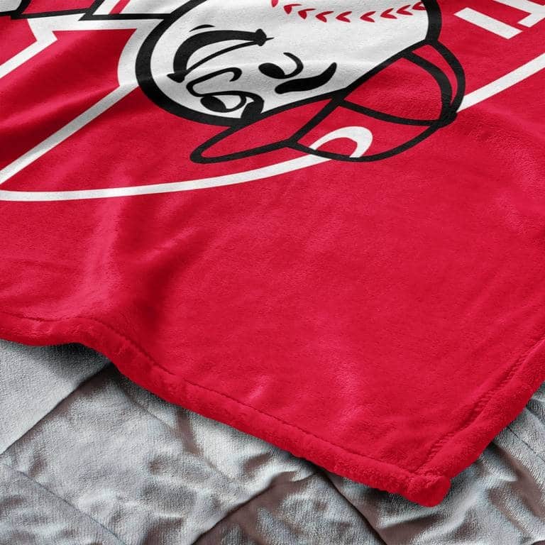 MLB CC Throwback Silk Touch Throw Blanket