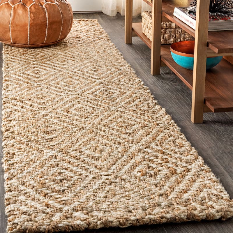 JONATHAN Y Espina Hand Woven Diamond Chunky Jute Area Rug