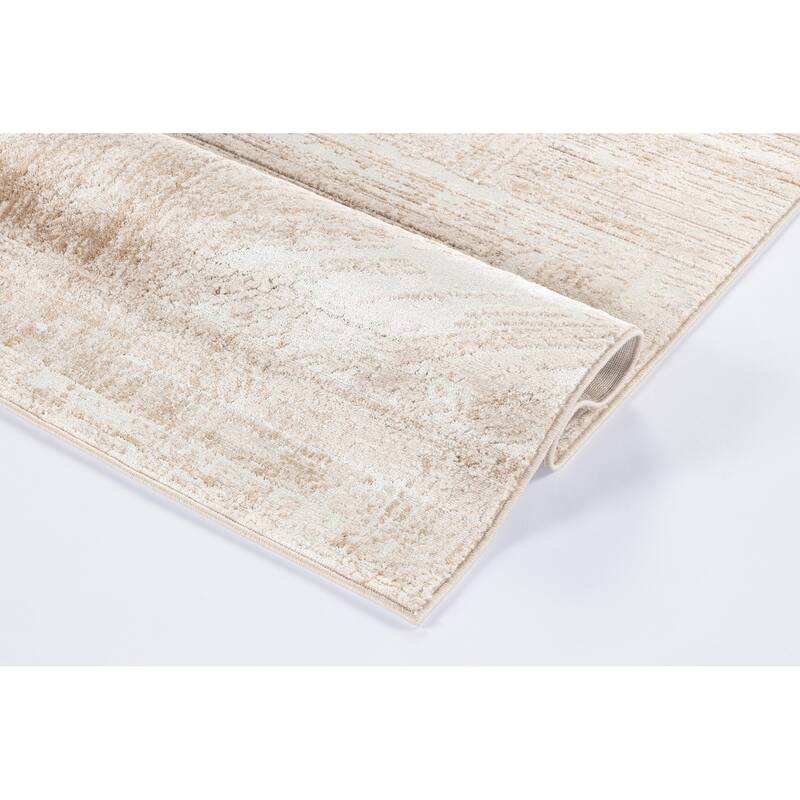 Intense Collection Transitional Abstract/Geometric Pattern