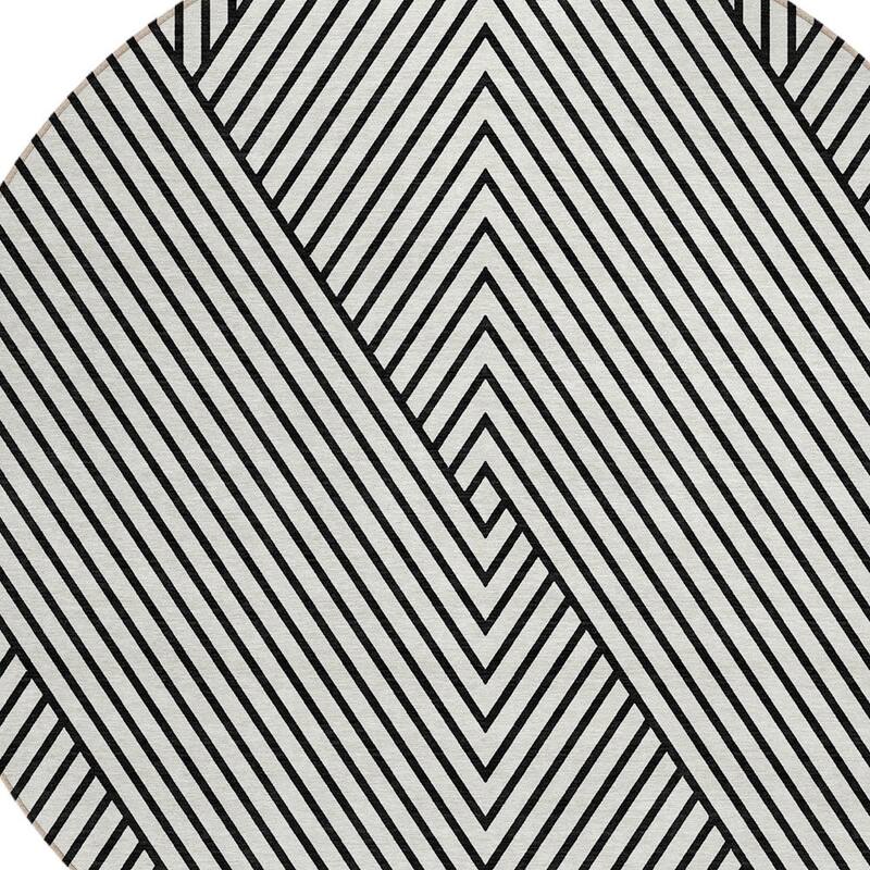 HomeRoots Geometric Transitional Rectangle Outdoor Rug