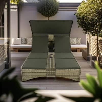 Daybed Outdoor Rattan Sun Lounger with Shelter Roof