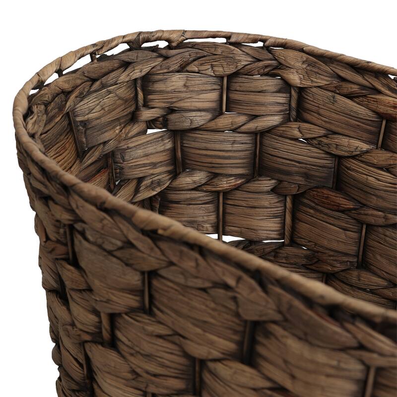 Miles Farmhouse Handwoven Water Hyacinth 4.5-Gallon Tapered Oval Wicker Watebasket (Set of 2)