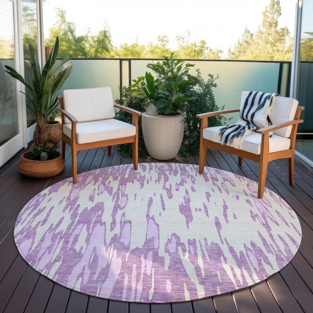 Machine Washable Indoor/ Outdoor Abstract Chantille Rug
