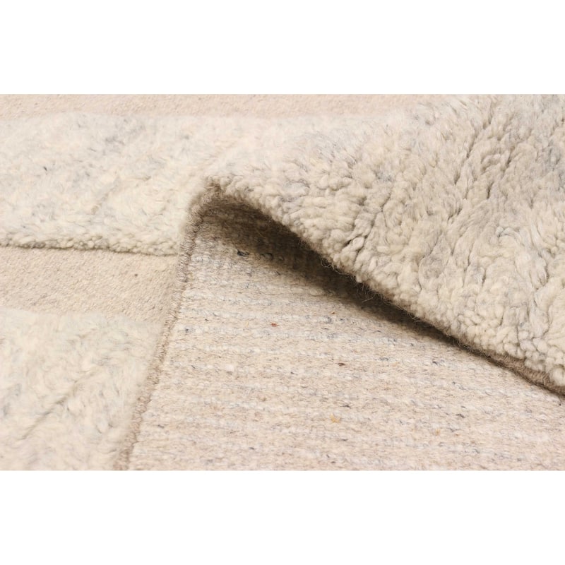 ECARPETGALLERY Hand-knotted Tangier Light Grey Wool Rug - 4'11 x 8'0