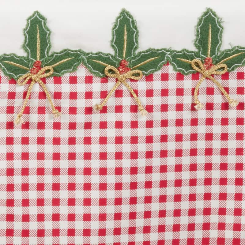 Christmas Table Runner With Buffalo Plaid Holly Design