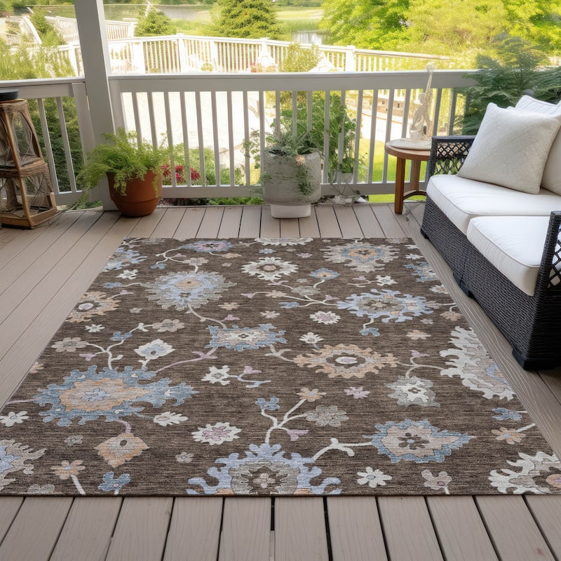 Machine Washable Indoor/ Outdoor Traditional Persian Chantille Rug