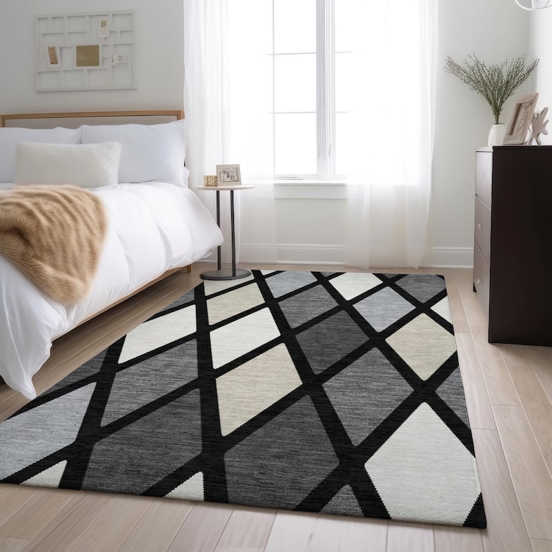 Premium Washable Super Soft Mosaic Diamonds Mayfield Rug - Black - 5' x 7'6"