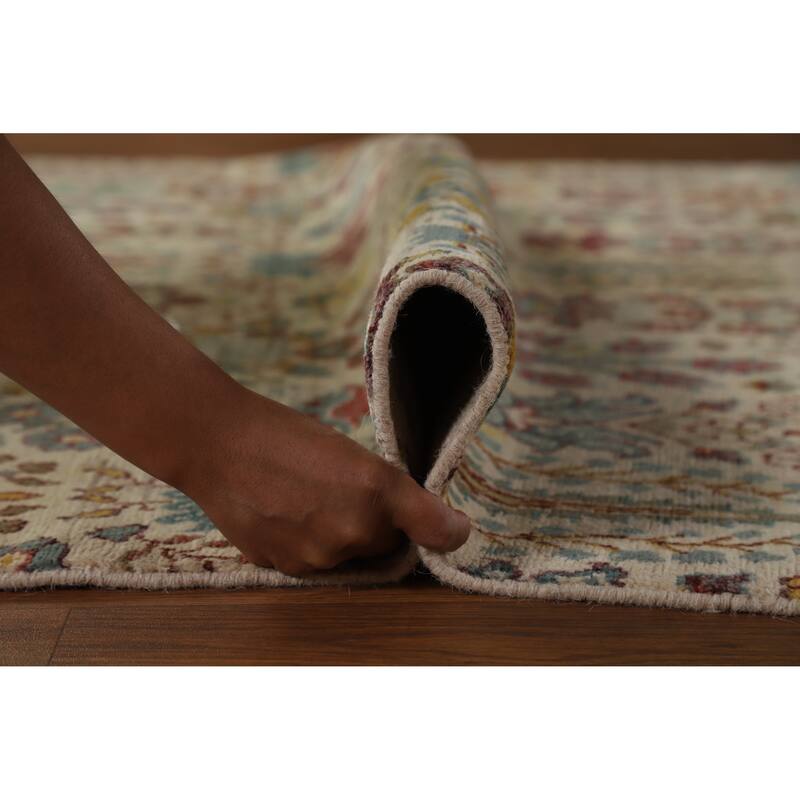 Hand Knotted Oriental 100% Wool Carpet Traditional All-Over Beige & Ivories Ziegler Area Rug - 7' 8'' X 5' 7''