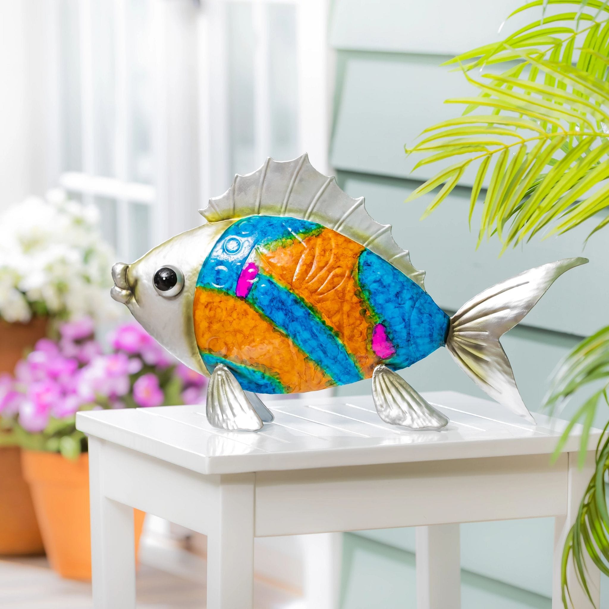 Metal Gradient Fish Garden Statue, 12.5"H