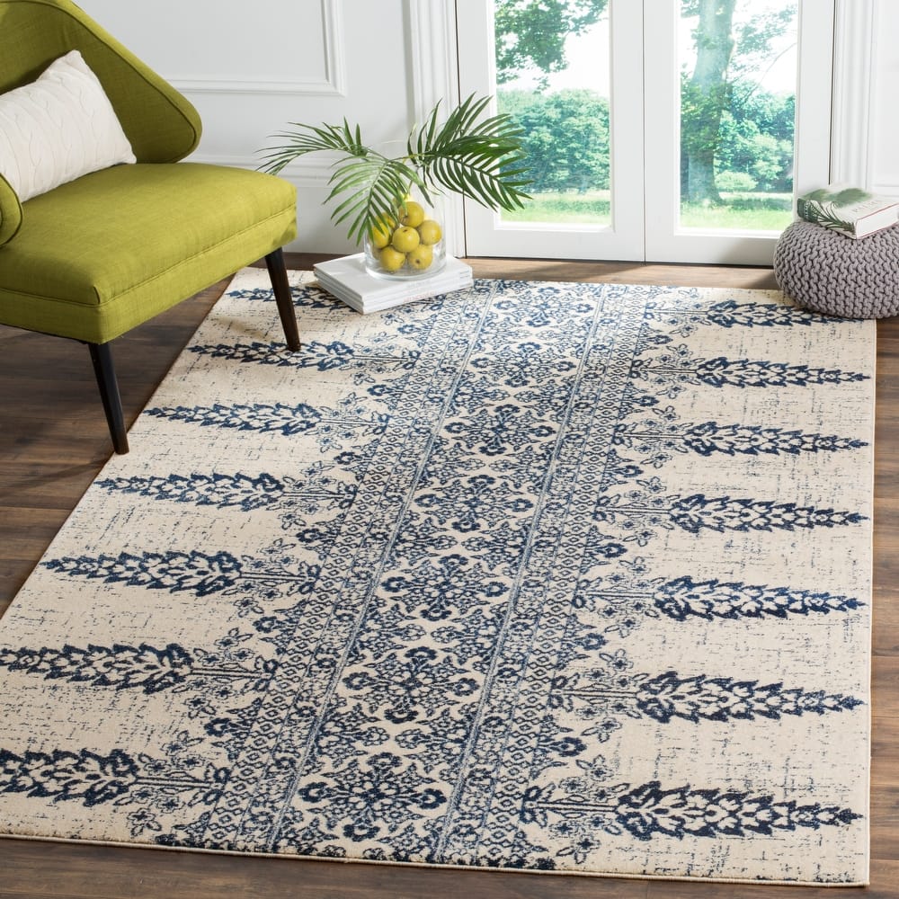 SAFAVIEH Evoke Gelinda Vintage Boho Rug