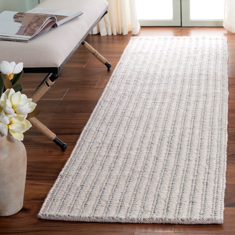 SAFAVIEH Handmade Manhattan Prazeres Modern Wool Rug - 2'3" x 8' Runner - Ivory/Grey