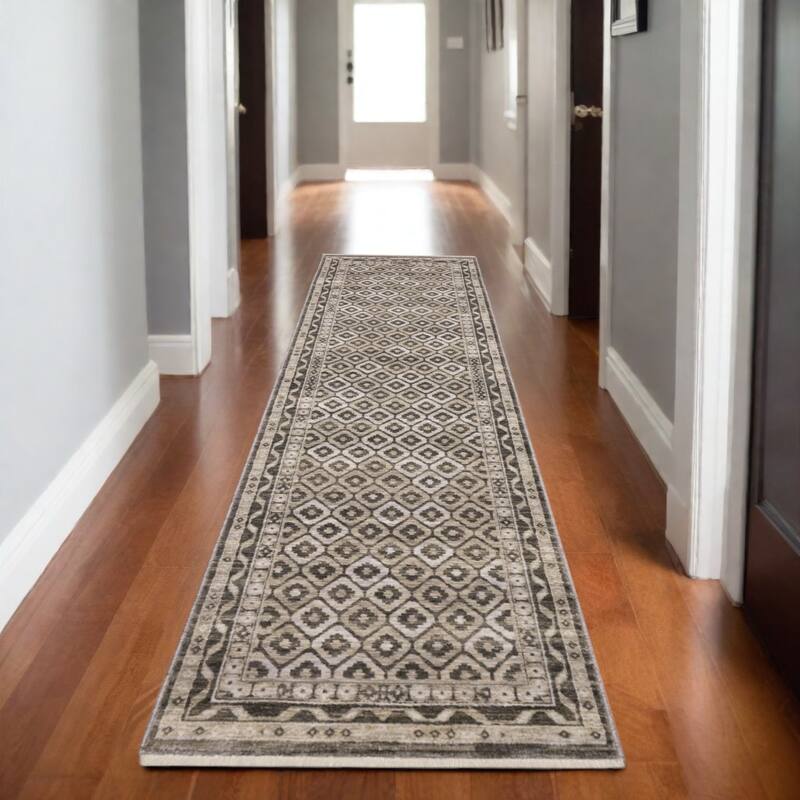 HomeRootsDiamond Traditional Rectangle Area Rug - 92.52' X '26.77' X '0.32
