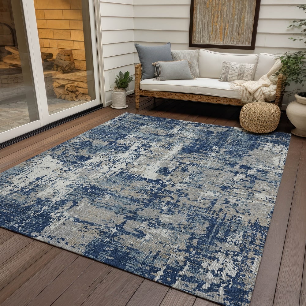 Machine Washable Indoor/ Outdoor Abstract Chantille Rug