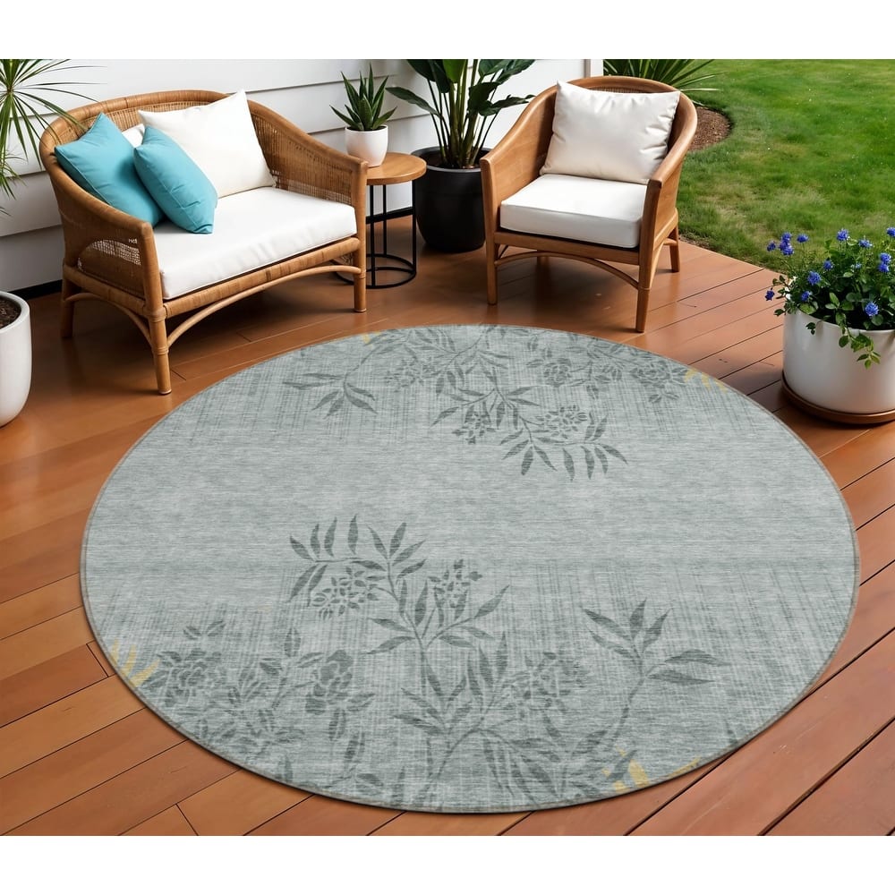HomeRoots Floral Transitional Rectangle Outdoor Rug
