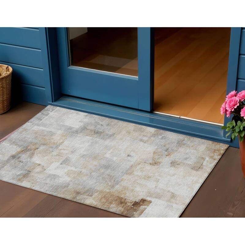 HomeRoots Abstract Transitional Rectangle Outdoor Rug - 3' x 5'
