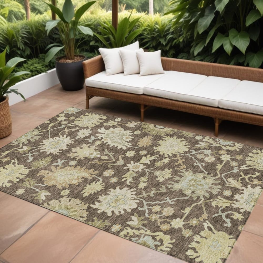 HomeRoots Floral Traditional Rectangle Outdoor Rug