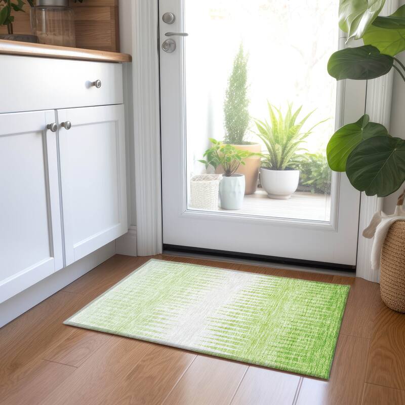 Machine Washable Indoor/ Outdoor Chantille Contemporary Ombre Rug