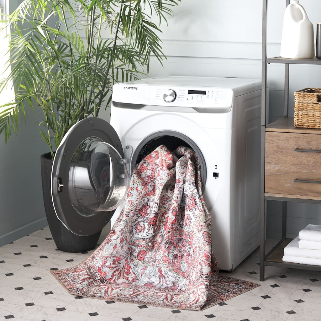 SAFAVIEH Vintage Hayet Serapi Machine Washable Slip Resistant Rug